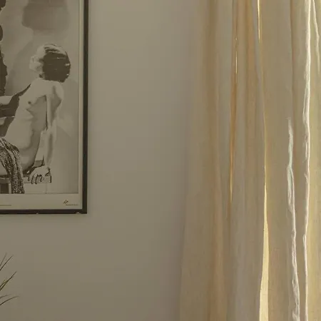 Unique View Farnese Classy Loft アパート