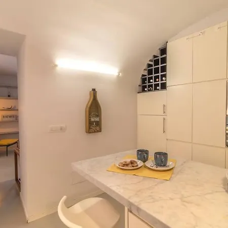 Unique View Farnese Classy Loft *